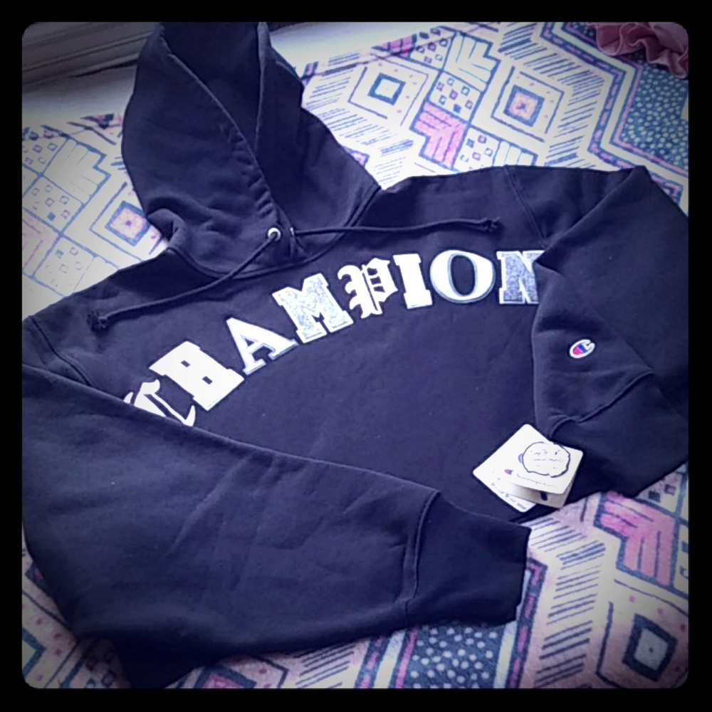 Champion Women's Crop Hoodie (Black) BRAND NEW!